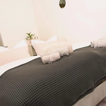 Vilipa-apartments No. 3 - Terrasse Mit Gartenblick Nahe Zeisigwald *